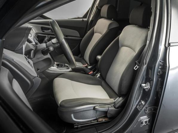 Chevrolet Cruze I Рестайлинг с пробегом 2014 года, цена 819 000 рублей, 172436 км, хэтчбек, Автокод Объявления