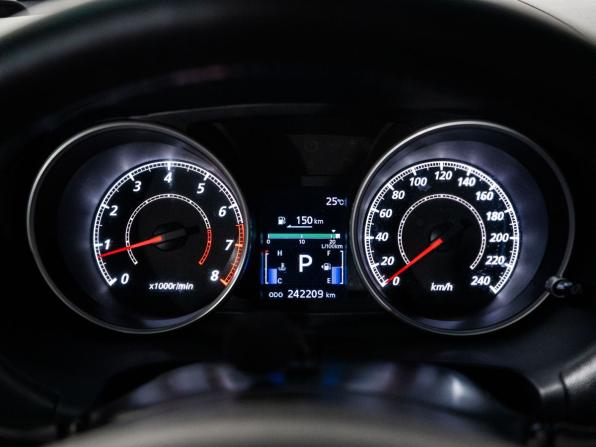 Mitsubishi Outlander II Рестайлинг с пробегом 2011 года, цена 1 300 000 рублей, 242209 км, внедорожник, Автокод Объявления