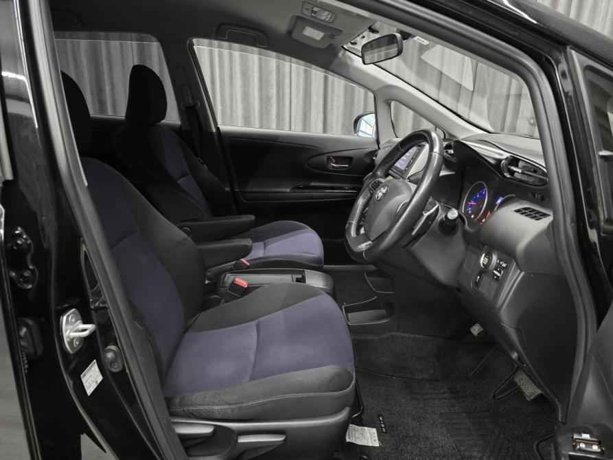 Toyota Wish II Рестайлинг Красноярск  - изображение 10