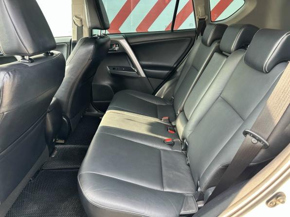 Toyota RAV4 IV (XA40) Рестайлинг с пробегом 2017 года, цена 2 570 000 рублей, 156974 км, внедорожник, Автокод Объявления