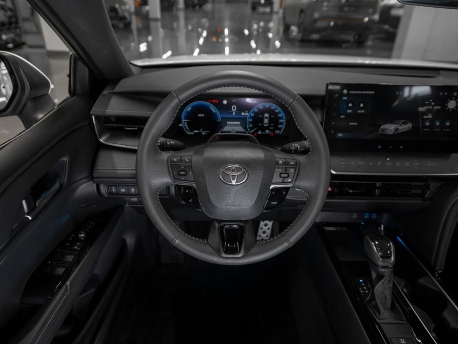 Toyota Camry IX (XV80) China Market Москва  - изображение 11