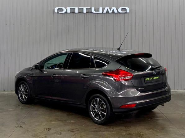 Ford Focus III Рестайлинг с пробегом 2015 года, цена 947 000 рублей, 185000 км, хэтчбек, Автокод Объявления