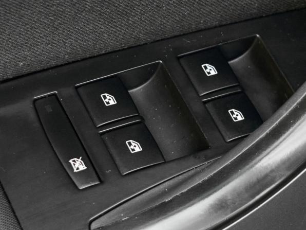 Opel Astra J Рестайлинг с пробегом 2014 года, цена 790 000 рублей, 159253 км, хэтчбек, Автокод Объявления
