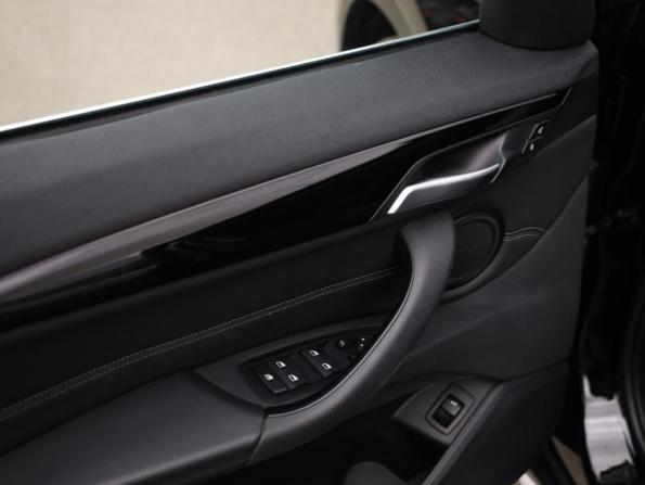 BMW X1 II (F48) Рестайлинг с пробегом 2020 года, цена 2 836 000 рублей, 89107 км, внедорожник, Автокод Объявления
