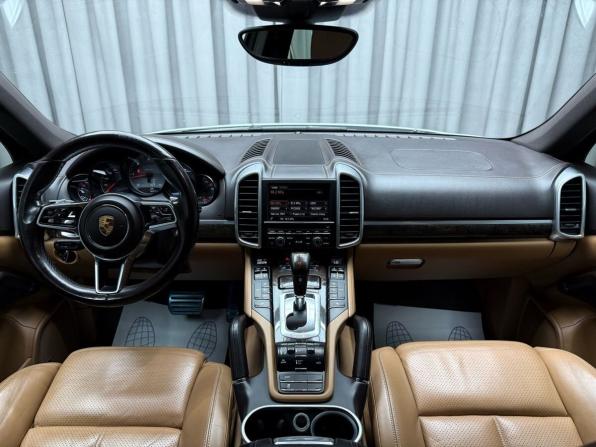 Porsche Cayenne II Рестайлинг (958) с пробегом 2014 года, цена 3 199 000 рублей, 175456 км, внедорожник, Автокод Объявления