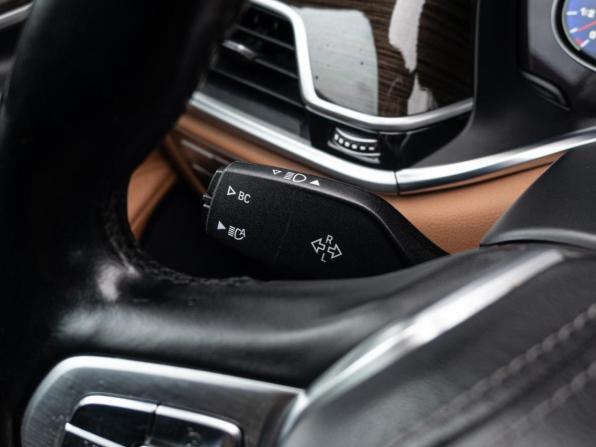 BMW 7 серии VI (G11/G12) с пробегом 2017 года, цена 4 220 000 рублей, 136548 км, седан, Автокод Объявления