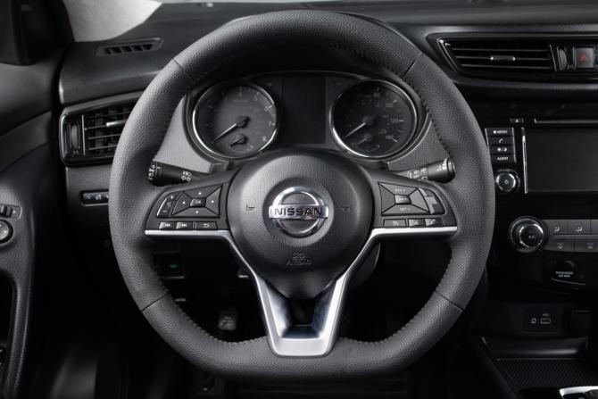 Nissan Rogue Sport I Рестайлинг с пробегом 2021 года, цена 2 209 000 рублей, 52214 км, внедорожник, Автокод Объявления