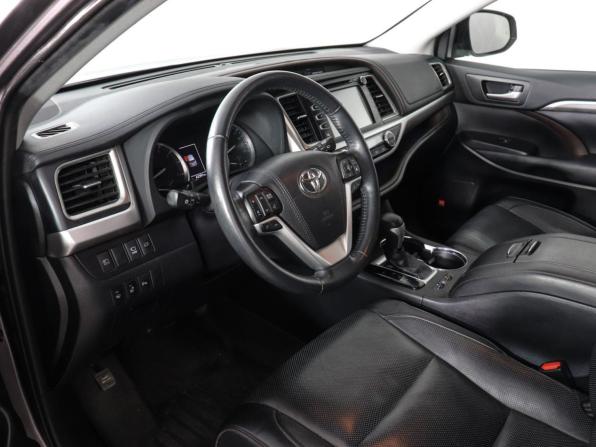 Toyota Highlander III (XU50) Рестайлинг с пробегом 2018 года, цена 3 990 000 рублей, 42314 км, внедорожник, Автокод Объявления