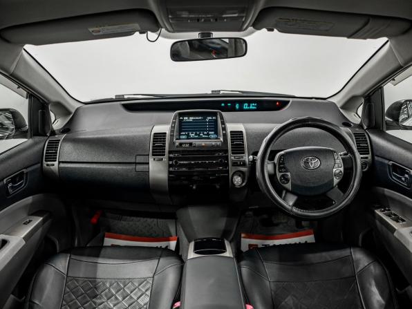 Toyota Prius II Рестайлинг (XW20) с пробегом 2010 года, цена 930 000 рублей, 182000 км, лифтбек, Автокод Объявления