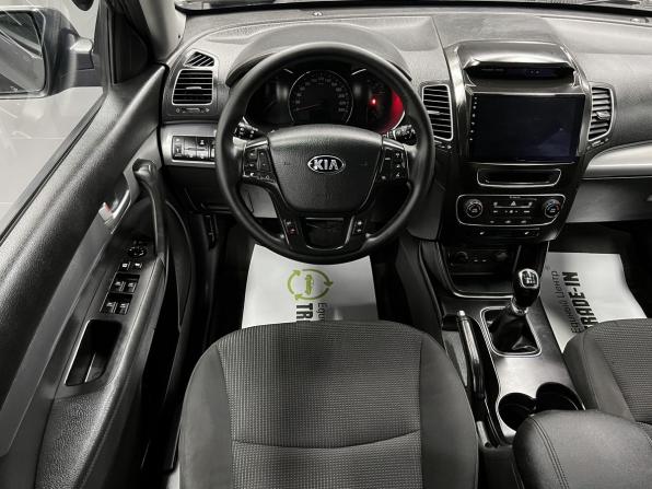 Kia Sorento II Рестайлинг с пробегом 2014 года, цена 1 525 000 рублей, 249250 км, внедорожник, Автокод Объявления