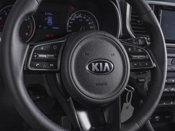 Kia Sportage IV Рестайлинг с пробегом 2018 года, цена 1 850 000 рублей, 140087 км, внедорожник, Автокод Объявления