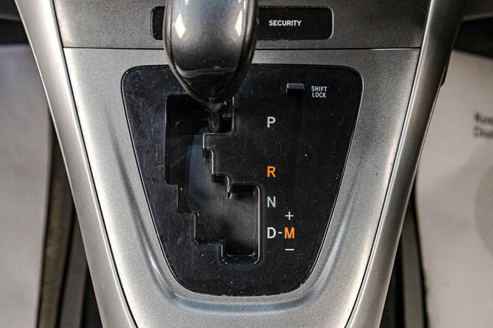 Toyota Auris I Челябинск  - изображение 14
