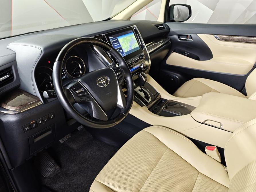 Toyota Alphard III Рестайлинг Москва  - изображение 19