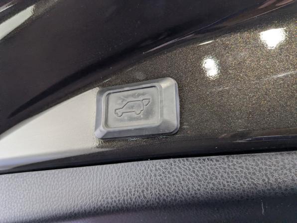 Toyota RAV4 IV (XA40) с пробегом 2014 года, цена 1 799 000 рублей, 211325 км, внедорожник, Автокод Объявления