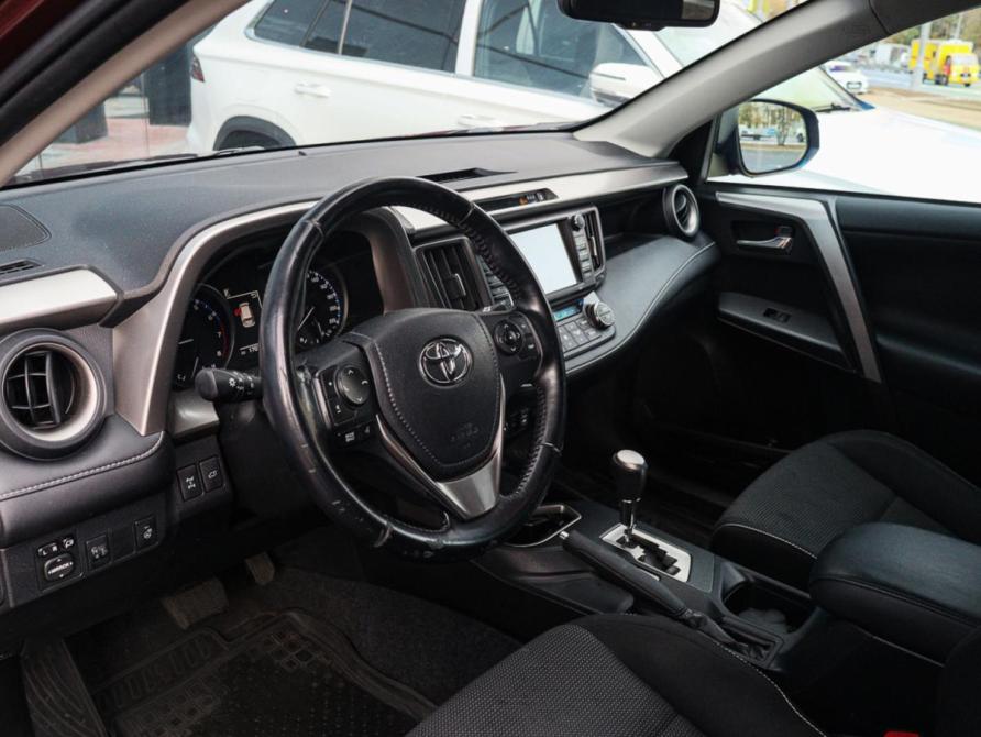 Toyota RAV4 IV (XA40) Рестайлинг Москва  - изображение 12