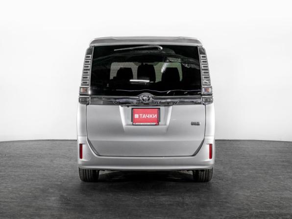 Toyota Voxy III (R80) с пробегом 2014 года, цена 1 900 000 рублей, 163329 км, минивэн, Автокод Объявления