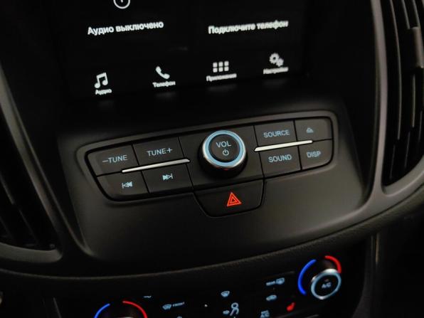 Ford Kuga II Рестайлинг с пробегом 2018 года, цена 1 690 000 рублей, 65000 км, внедорожник, Автокод Объявления