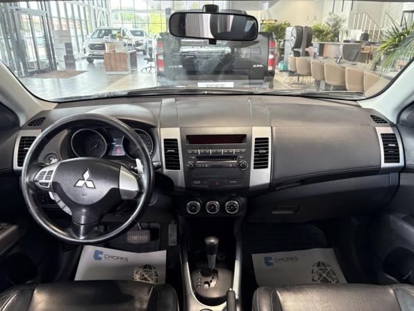 Mitsubishi Outlander II Рестайлинг с пробегом 2010 года, цена 1 062 000 рублей, 280375 км, внедорожник, Автокод Объявления