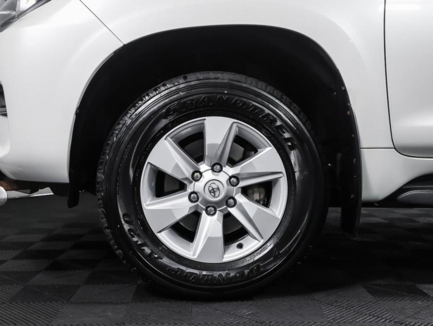 Toyota Land Cruiser Prado 150 Series Рестайлинг 2 Москва  - изображение 23