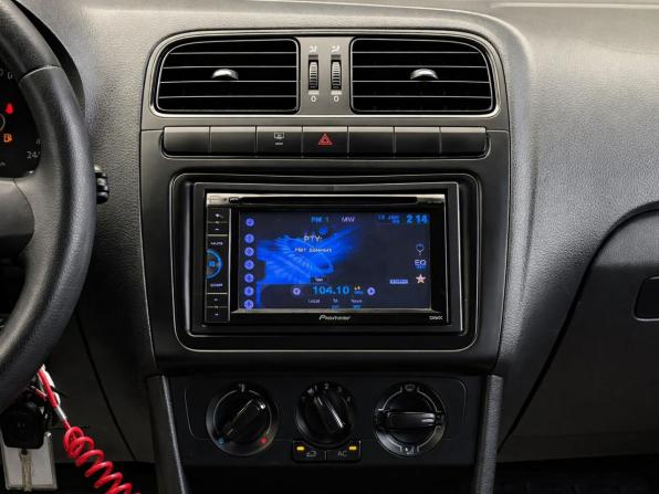 Volkswagen Polo V с пробегом 2013 года, цена 847 000 рублей, 139481 км, седан, Автокод Объявления