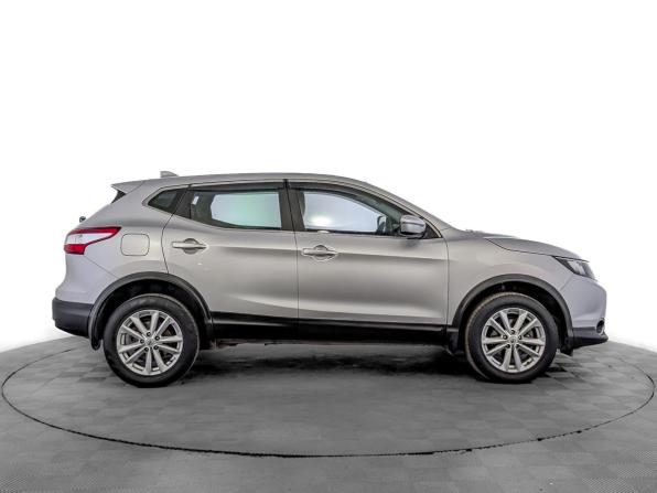 Nissan Qashqai II с пробегом 2018 года, цена 1 740 000 рублей, 74226 км, внедорожник, Автокод Объявления