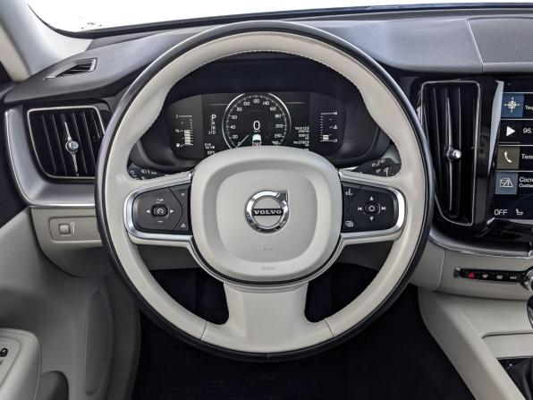 Volvo XC60 II с пробегом 2020 года, цена 3 800 000 рублей, 93905 км, внедорожник, Автокод Объявления