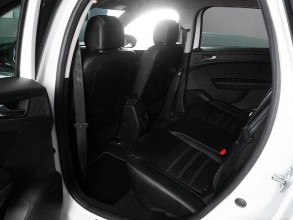 Renault Arkana I с пробегом 2019 года, цена 1 649 000 рублей, 172054 км, внедорожник, Автокод Объявления