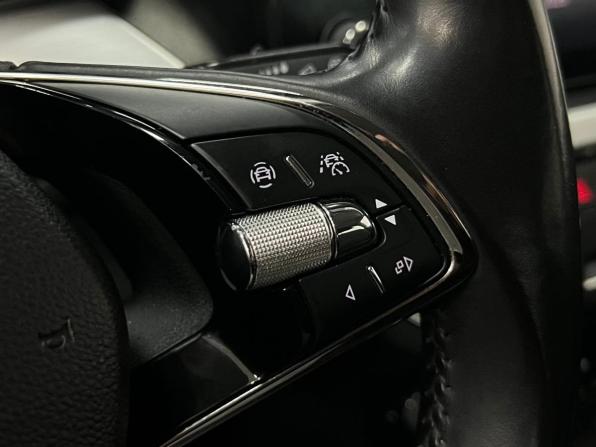 Skoda Rapid II с пробегом 2020 года, цена 1 715 000 рублей, 105192 км, лифтбек, Автокод Объявления