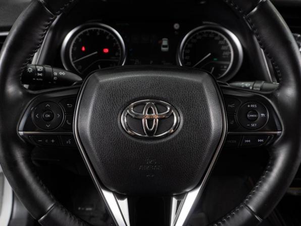 Toyota Camry VIII (XV70) с пробегом 2019 года, цена 2 949 000 рублей, 83492 км, седан, Автокод Объявления
