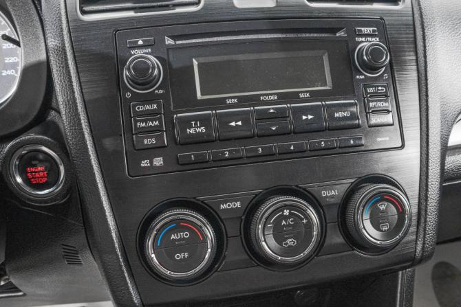Subaru XV I с пробегом 2012 года, цена 1 399 000 рублей, 215000 км, внедорожник, Автокод Объявления