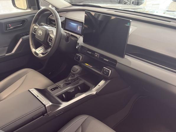 Toyota RAV4 VI (XA60) с пробегом 2026 года, цена 4 250 000 рублей, 15 км, внедорожник, Автокод Объявления
