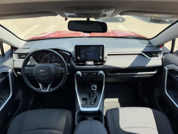 Toyota RAV4 V (XA50) с пробегом 2021 года, цена 2 990 000 рублей, 23411 км, внедорожник, Автокод Объявления
