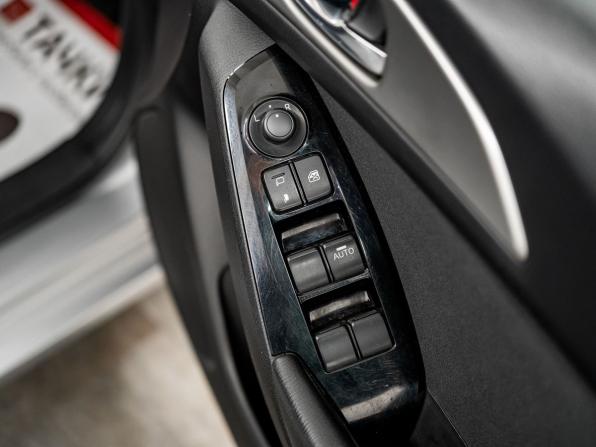 Mazda Axela III Рестайлинг с пробегом 2017 года, цена 1 100 000 рублей, 175166 км, хэтчбек, Автокод Объявления