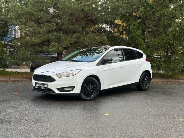 Ford Focus III Рестайлинг с пробегом 2017 года, цена 979 000 рублей, 165929 км, хэтчбек, Автокод Объявления