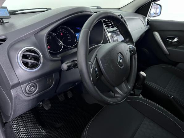 Renault Logan II с пробегом 2014 года, цена 754 000 рублей, 126990 км, седан, Автокод Объявления