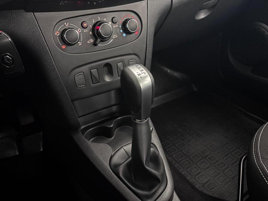 Renault Logan II Рестайлинг Псков  - изображение 15
