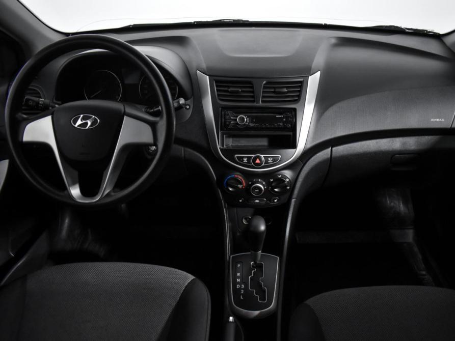 Hyundai Solaris I Санкт-Петербург  - изображение 15