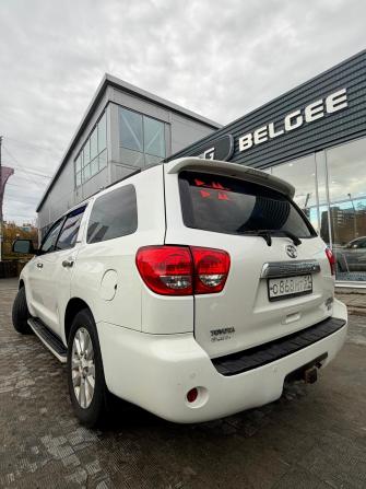 Toyota Sequoia II с пробегом 2010 года, цена 2 085 000 рублей, 454683 км, внедорожник, Автокод Объявления