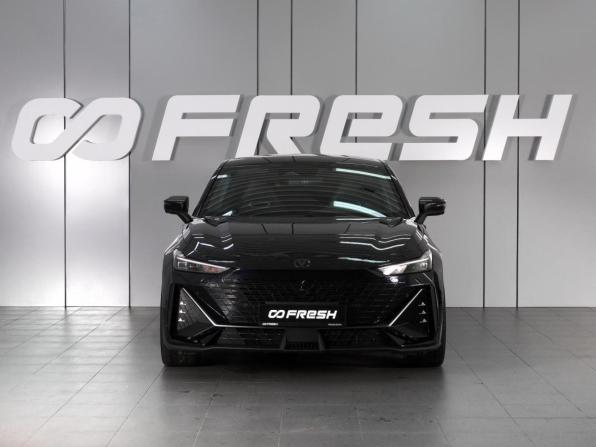 Changan UNI-V I с пробегом 2024 года, цена 2 470 000 рублей, 13708 км, лифтбек, Автокод Объявления