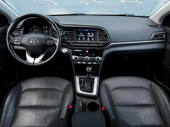 Hyundai Elantra VI (AD) Рестайлинг с пробегом 2019 года, цена 1 654 300 рублей, 128838 км, седан, Автокод Объявления