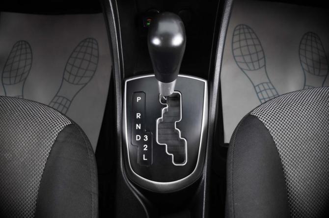 Hyundai Solaris I с пробегом 2013 года, цена 749 000 рублей, 184265 км, седан, Автокод Объявления