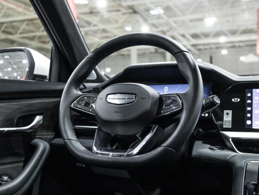 Geely Monjaro I Рестайлинг Санкт-Петербург  - изображение 21
