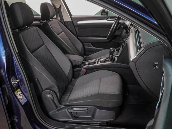 Volkswagen Passat B8 с пробегом 2017 года, цена 1 849 000 рублей, 145752 км, седан, Автокод Объявления