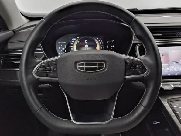 Geely Atlas Pro с пробегом 2023 года, цена 2 150 000 рублей, 37500 км, внедорожник, Автокод Объявления