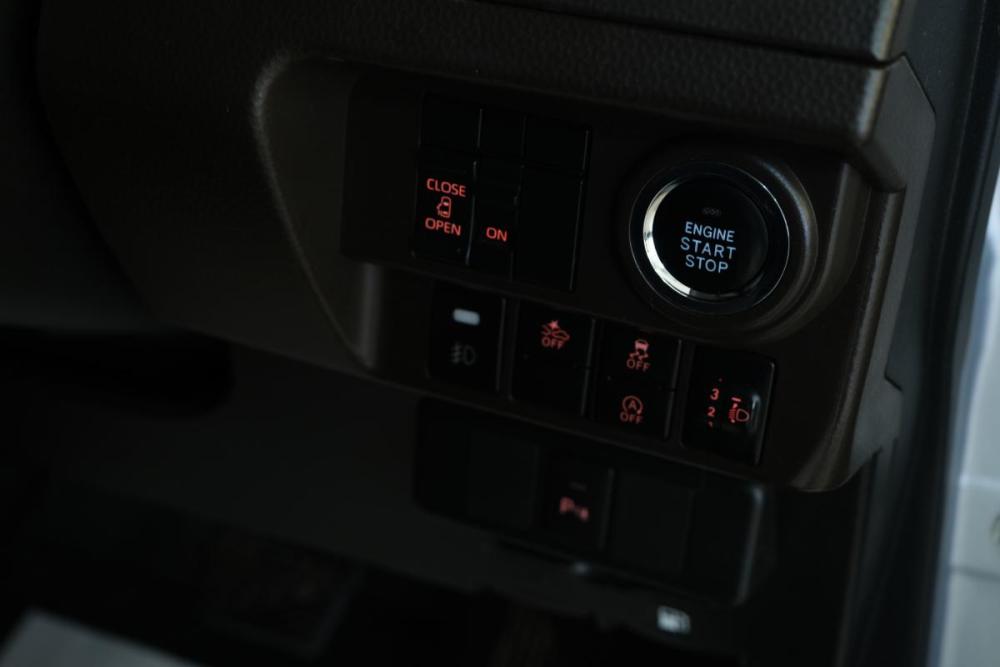 Toyota Roomy I Рестайлинг Омск  - изображение 10