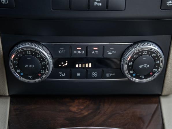 Mercedes-Benz GLK-Класс I (X204) с пробегом 2009 года, цена 1 198 000 рублей, 271983 км, внедорожник, Автокод Объявления