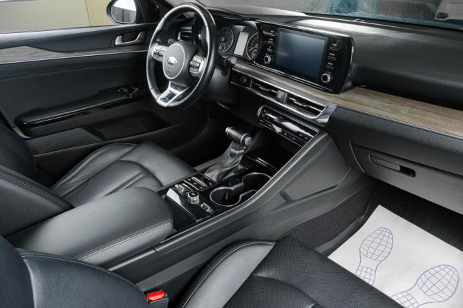 Kia K5 III с пробегом 2020 года, цена 2 559 000 рублей, 44500 км, седан, Автокод Объявления