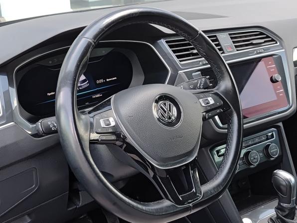 Volkswagen Tiguan II с пробегом 2017 года, цена 2 460 000 рублей, 141000 км, внедорожник, Автокод Объявления
