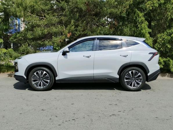 JETOUR DASHING I с пробегом 2023 года, цена 2 030 000 рублей, 66917 км, внедорожник, Автокод Объявления