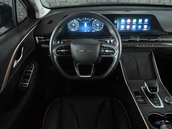 Omoda C5 I с пробегом 2023 года, цена 1 810 000 рублей, 35584 км, внедорожник, Автокод Объявления